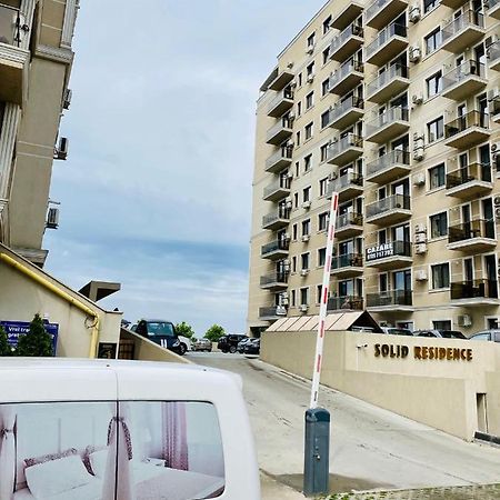 Solid Apartments Mamaia Exterior photo