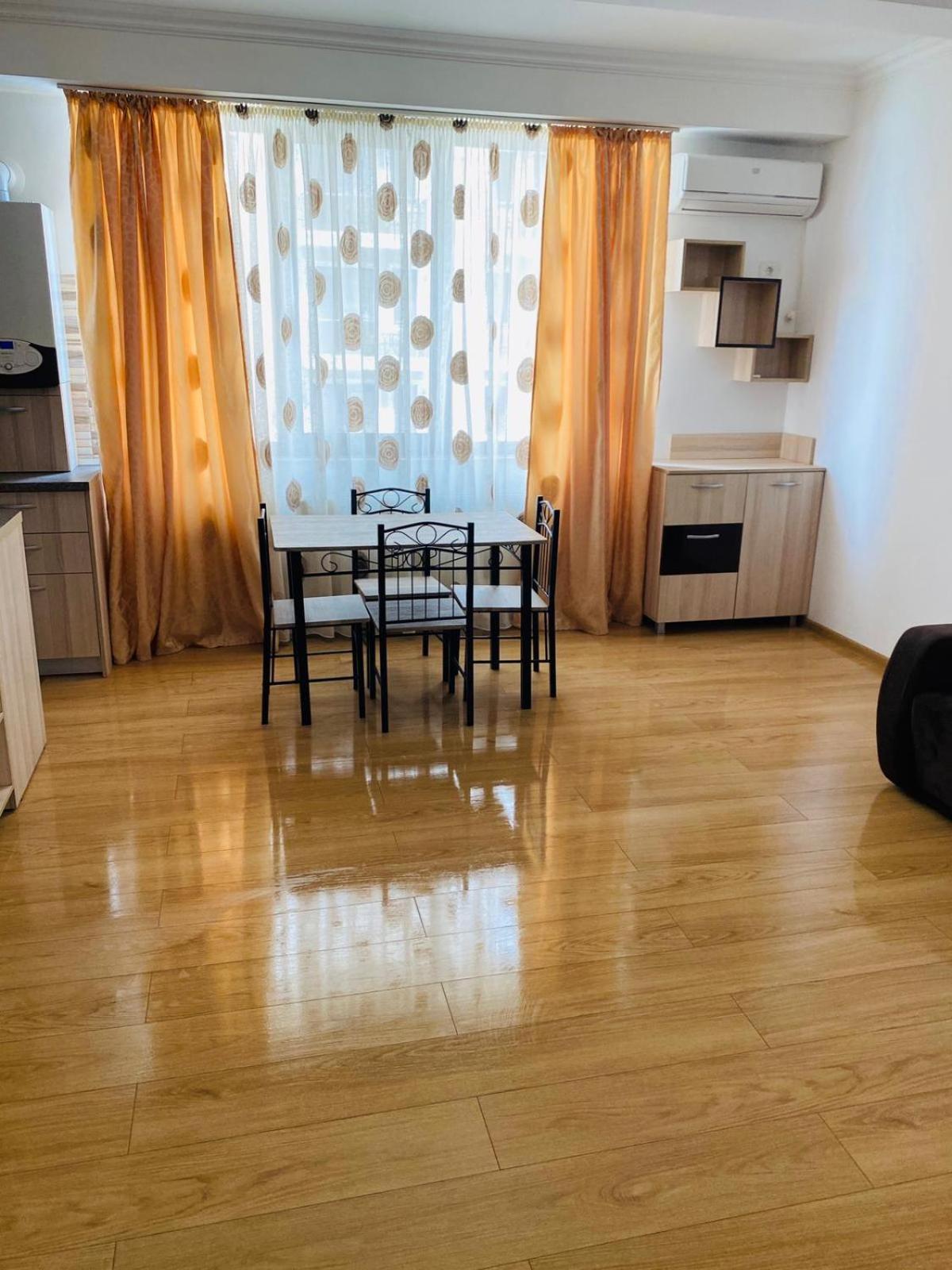Solid Apartments Mamaia Exterior photo